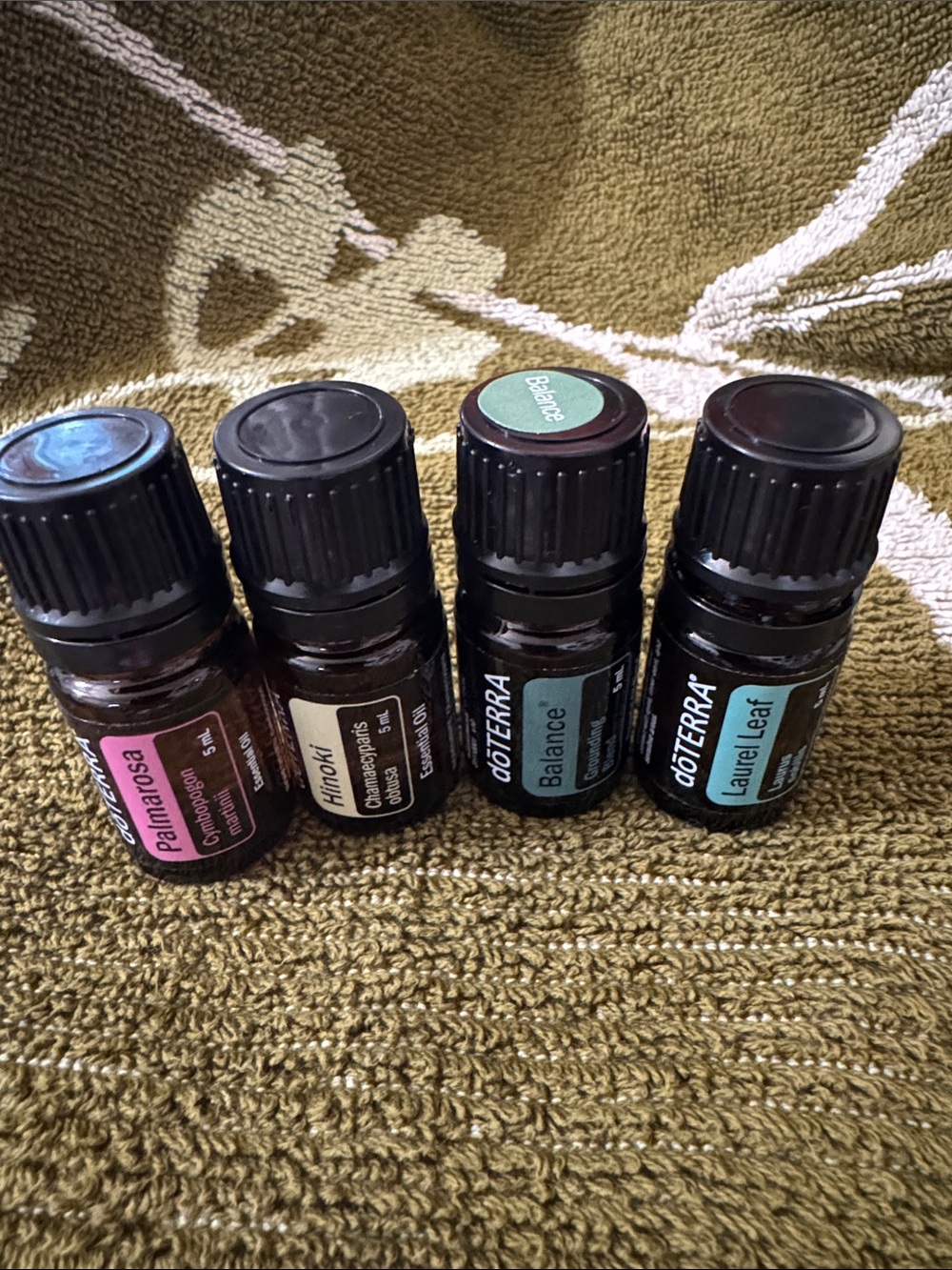 Doterra Essential Oils
Palmarosa
Hinoki
Balance
Laurel Leaf